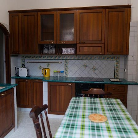 Pasqualina'S House Hotel Rome Bagian luar foto
