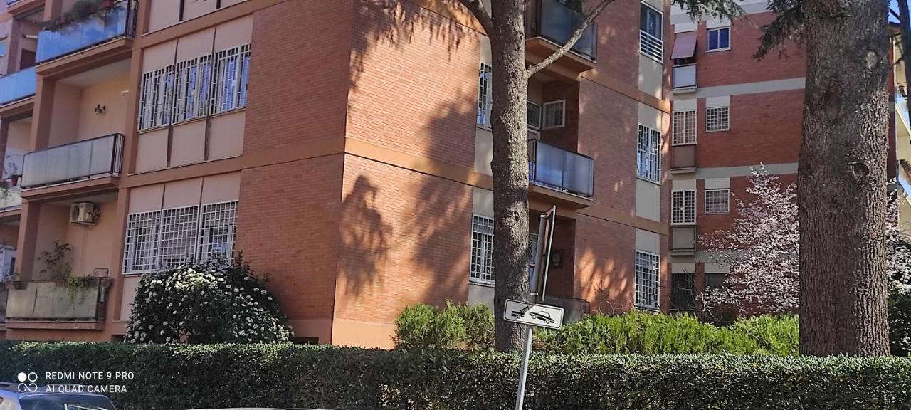 Pasqualina'S House Hotel Rome Bagian luar foto