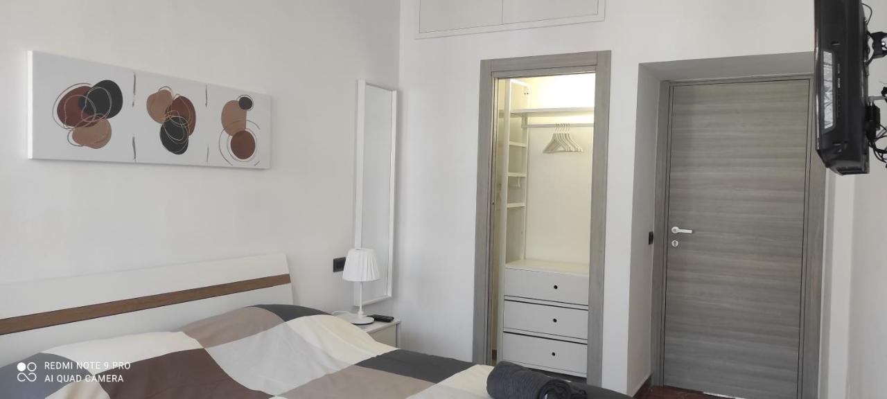 Pasqualina'S House Hotel Rome Bagian luar foto