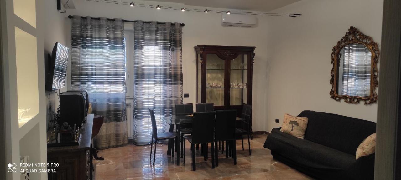 Pasqualina'S House Hotel Rome Bagian luar foto